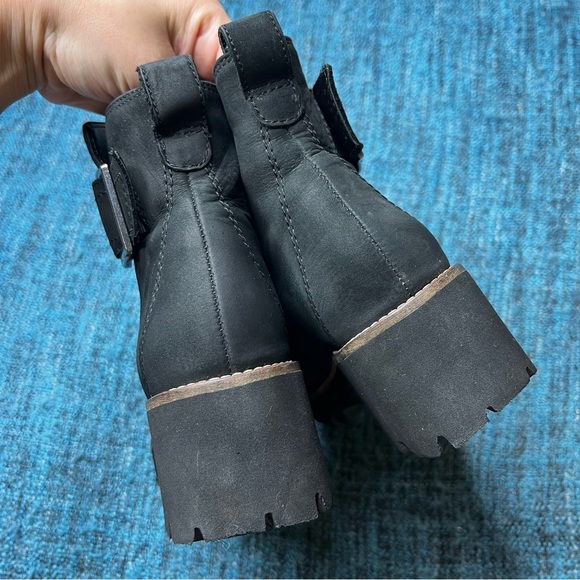 Blondo Dagger Waterproof Ankle Boots in Black Nubuck Leather - Picture 6 of 9